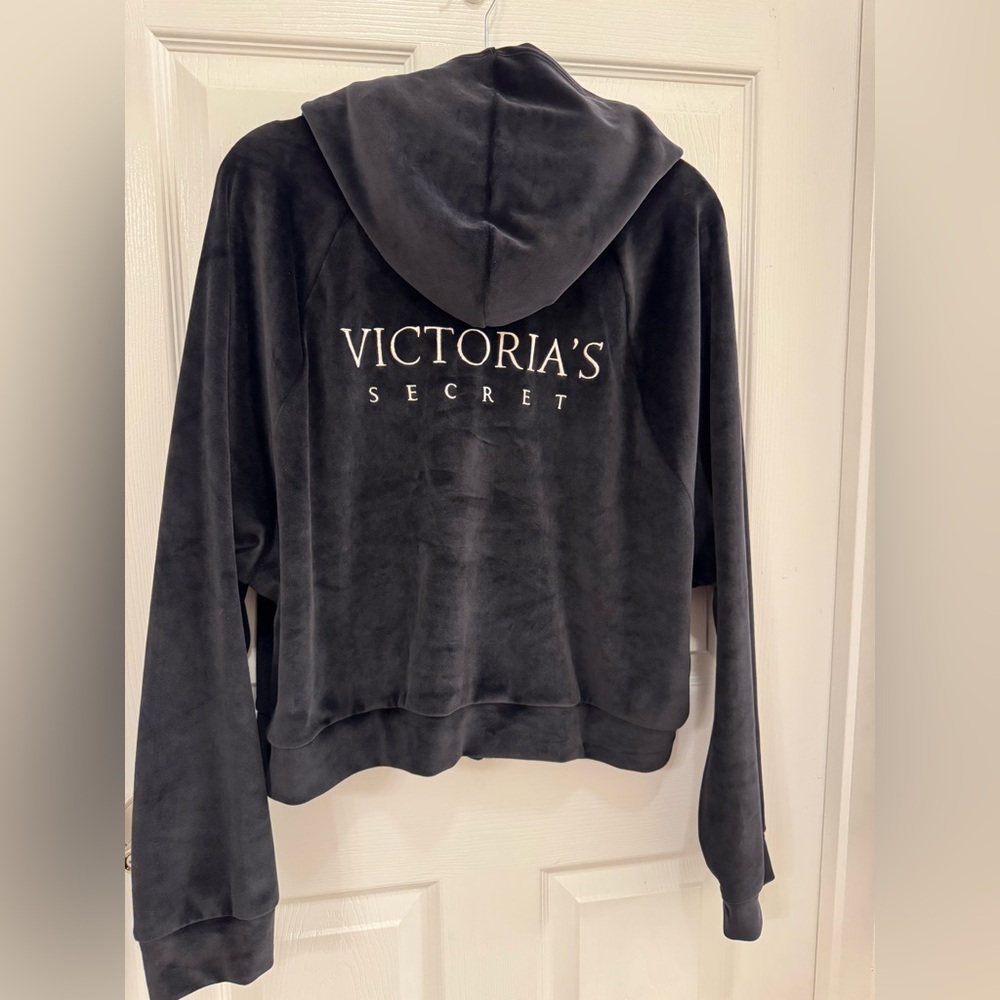 NWT Victoria’s Secret Y2K Velour Zip-Up Cropped Hoodie With Logo Size XL